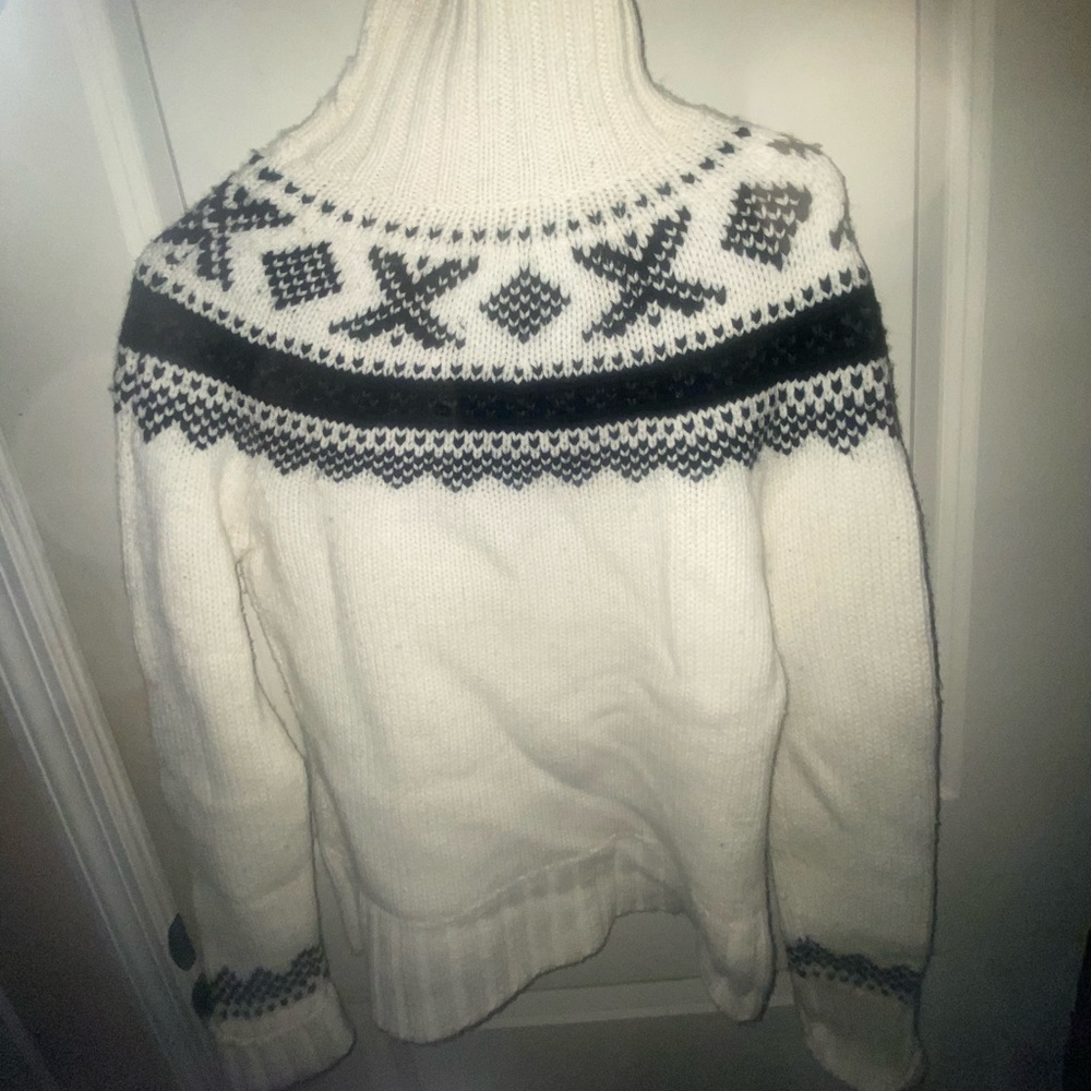 Gap Nordic Wool Turtleneck Sweater
